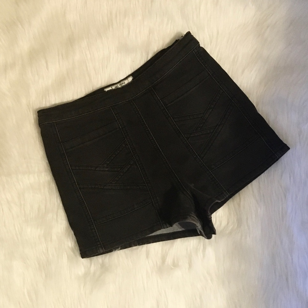 Free People Black Jegging Shorts W25